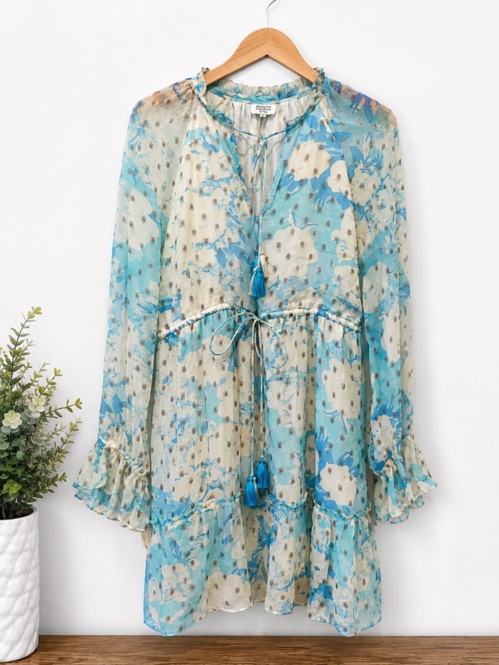 • Hemant & Nandita Blue Floral Metallic Dot Tassel Dress L